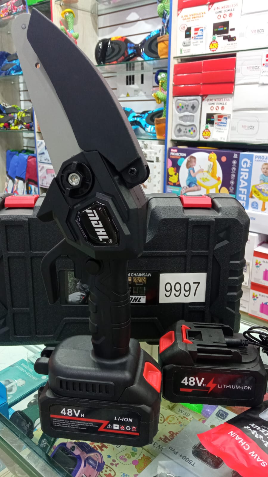 Sierra PRO 2 Baterias mas Juego Raches disponible en Yaxa Colombia